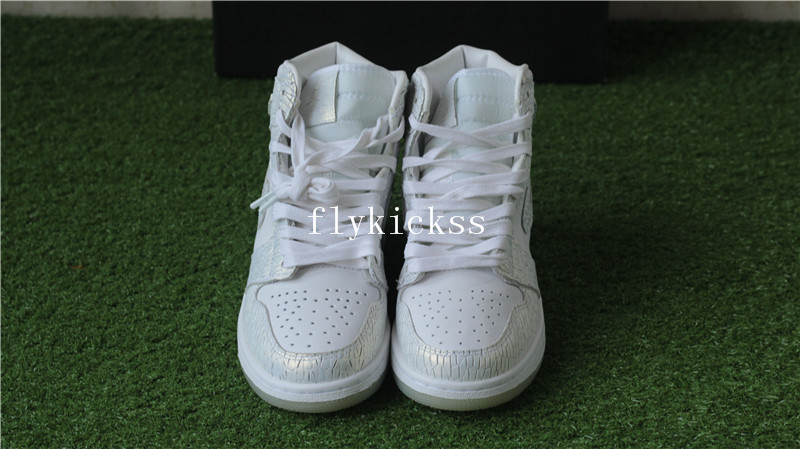 Air Jordan 1 Retro High GS Frost White